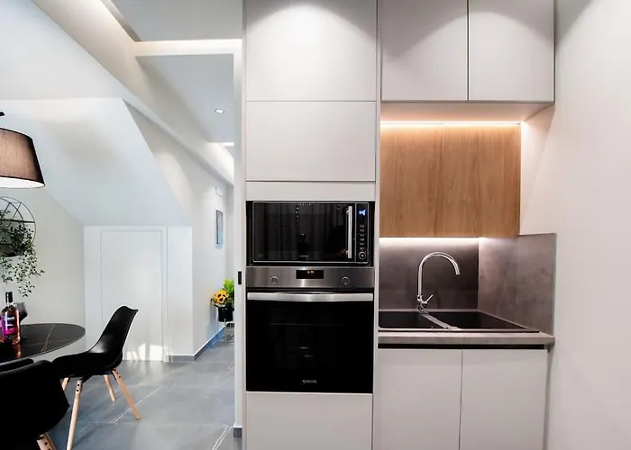 Santa Marina Luxury #2 With Pool Apartament *