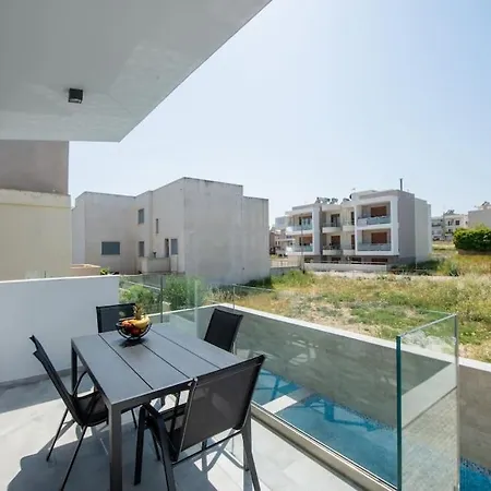 Διαμέρισμα Santa Marina Luxury #2 With Pool