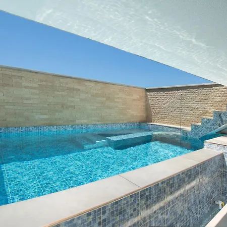 Santa Marina Luxury #2 With Pool Apartment