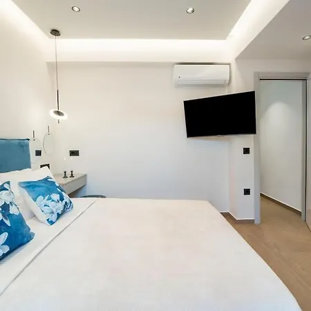 Apartament Santa Marina Luxury #2 With Pool Asgourou