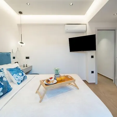 Santa Marina Luxury #2 With Pool * Asgourou